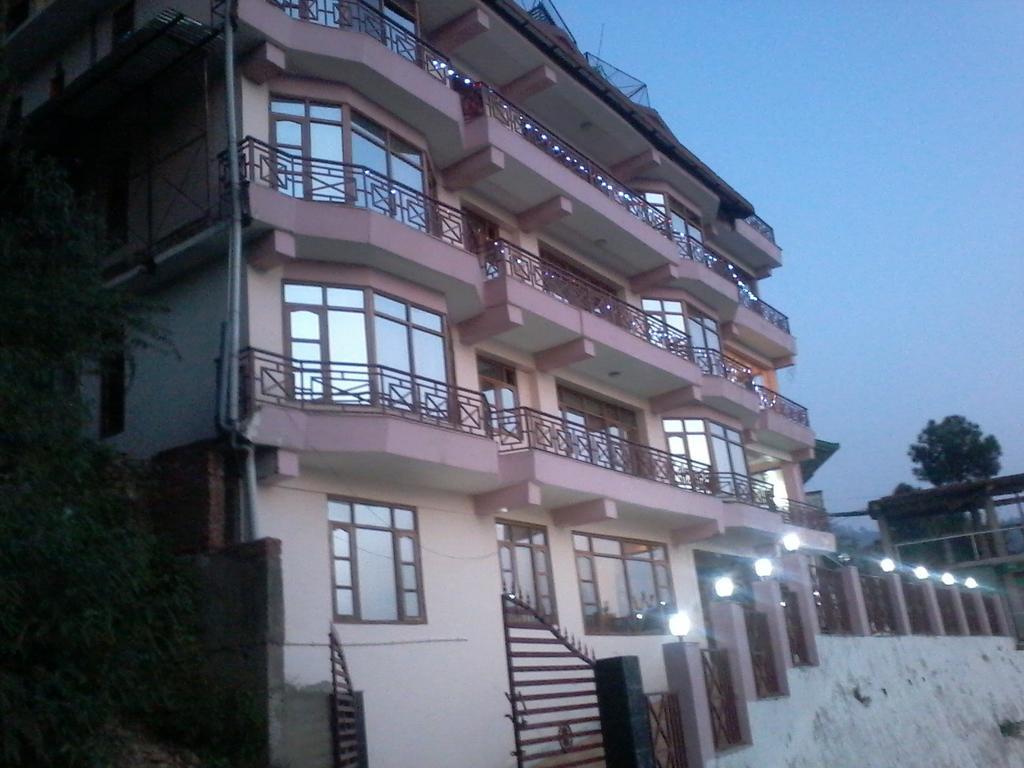 Shimla Nature Ville Exteriér fotografie